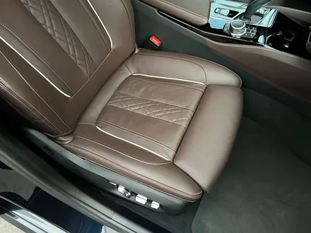 BMW 530 2022 года за 25 500 000 тг. в Астана – фото 9