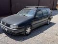 Volkswagen Passat 1993 годаfor1 500 000 тг. в Сарыагаш