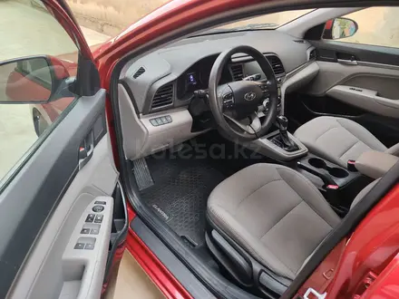 Hyundai Elantra 2019 года за 5 000 000 тг. в Актау – фото 6