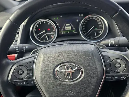 Toyota Camry 2022 года за 17 999 999 тг. в Караганда – фото 8