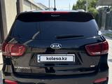 Kia Sorento 2019 года за 12 400 000 тг. в Актобе – фото 4