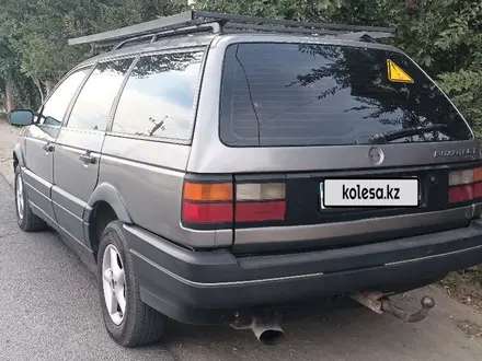 Volkswagen Passat 1991 года за 1 500 000 тг. в Кызылорда – фото 3