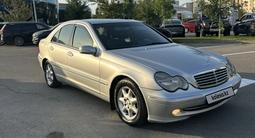 Mercedes-Benz C 180 2002 годаүшін2 900 000 тг. в Алматы – фото 3