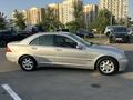 Mercedes-Benz C 180 2002 года за 2 900 000 тг. в Алматы – фото 4