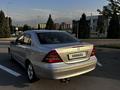 Mercedes-Benz C 180 2002 года за 2 900 000 тг. в Алматы – фото 5