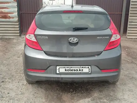 Hyundai Accent 2016 года за 2 850 000 тг. в Атырау – фото 2