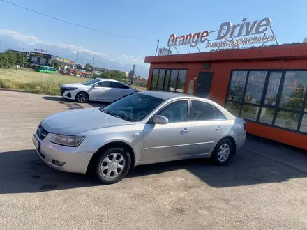 Hyundai Sonata, 2005