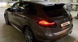 Porsche Cayenne 2012 годаfor13 000 000 тг. в Алматы – фото 5