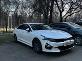 Kia K5 2020 года за 10 000 000 тг. в Алматы