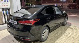 Hyundai Solaris 2021 годаfor6 500 000 тг. в Атырау