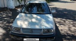 Volkswagen Vento 1993 года за 1 550 000 тг. в Талдыкорган – фото 4
