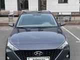 Hyundai Accent 2023 года за 7 500 000 тг. в Шымкент