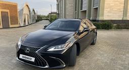 Lexus ES 250 2021 года за 26 500 000 тг. в Байконыр