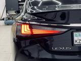 Lexus ES 250 2021 года за 27 000 000 тг. в Байконыр – фото 5