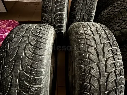 Ханкук шипованный с дисками за 350 000 тг. в Талдыкорган