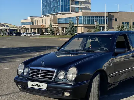 Mercedes-Benz E 320 1998 года за 4 000 000 тг. в Талдыкорган – фото 8