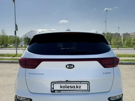 Kia Sportage 2020 года за 11 500 000 тг. в Уральск – фото 3