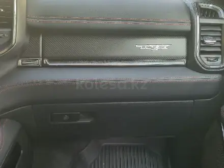 Dodge RAM 2023 года за 75 000 000 тг. в Алматы – фото 17