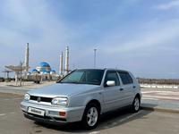 Volkswagen Golf 1997 годаүшін2 600 000 тг. в Астана