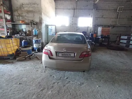 Toyota Camry 2006 года за 4 200 000 тг. в Актобе