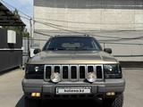 Jeep Grand Cherokee 1997 года за 4 400 000 тг. в Алматы – фото 2