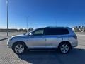 Toyota Highlander 2014 года за 11 500 000 тг. в Астана
