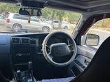 Toyota Hilux Surf 1996 годаүшін4 650 000 тг. в Тараз – фото 2