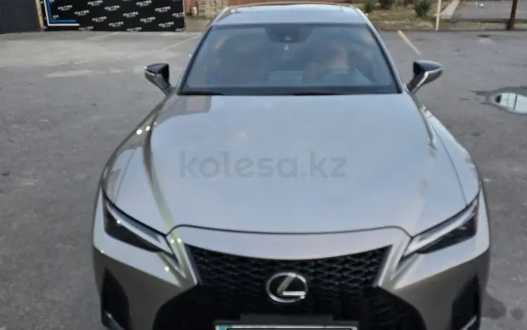 Lexus IS 350 2021 года за 22 000 000 тг. в Алматы