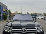 Toyota Land Cruiser 2018 года за 36 500 000 тг. в Алматы