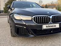 BMW 530 2022 года за 34 990 000 тг. в Алматы