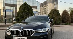 BMW 530 2022 года за 34 990 000 тг. в Алматы – фото 4