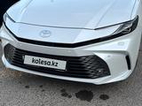 Toyota Camry 2025 года за 20 700 000 тг. в Павлодар – фото 2