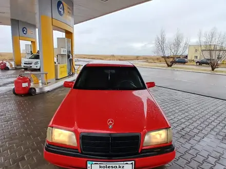 Mercedes-Benz C 200 1994 года за 1 150 000 тг. в Астана