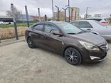 Hyundai Solaris 2015 года за 4 700 000 тг. в Атырау – фото 3