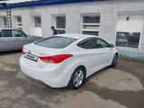 Hyundai Elantra 2012 годаfor6 500 000 тг. в Уральск – фото 2