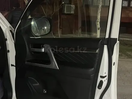 Toyota Land Cruiser 2016 года за 35 000 000 тг. в Актобе – фото 15