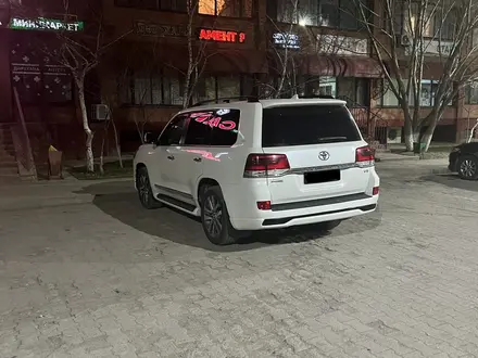Toyota Land Cruiser 2016 года за 35 000 000 тг. в Актобе – фото 3