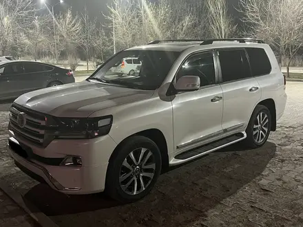 Toyota Land Cruiser 2016 года за 35 000 000 тг. в Актобе