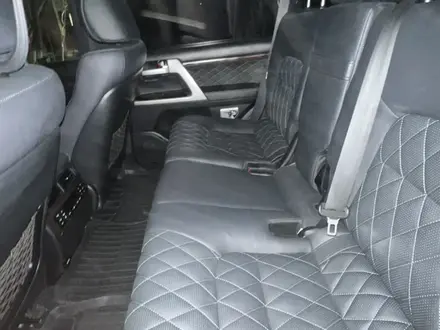 Toyota Land Cruiser 2016 года за 35 000 000 тг. в Актобе – фото 42