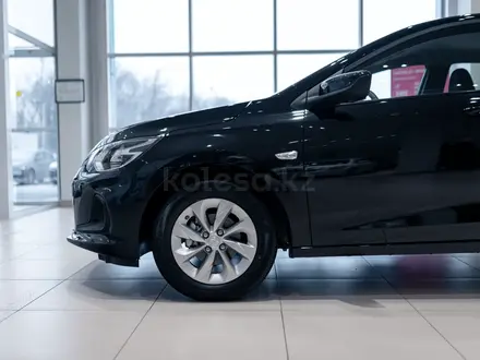 Chevrolet Onix LTZ 2025 года за 6 990 000 тг. в Алматы – фото 7