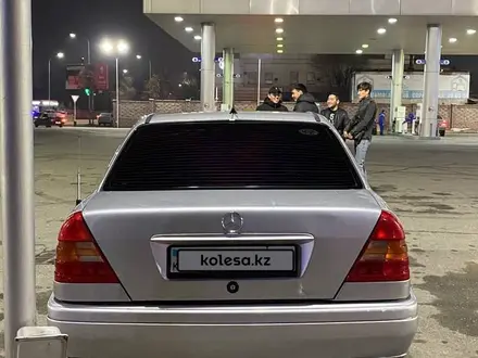 Mercedes-Benz C 220 1994 года за 2 200 000 тг. в Балпык би – фото 2