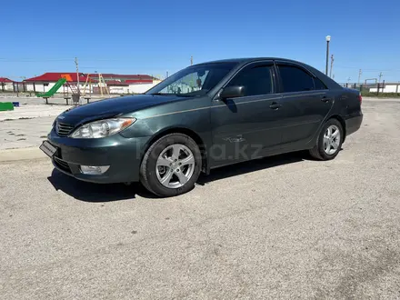 Toyota Camry 2005 года за 4 500 000 тг. в Актау – фото 2