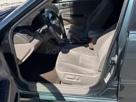 Toyota Camry 2005 года за 4 500 000 тг. в Актау – фото 11