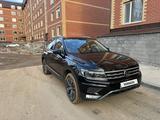 Volkswagen Tiguan 2018 года за 12 500 000 тг. в Уральск – фото 3