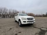 Mercedes-Benz GL 450 2006 годаfor5 500 000 тг. в Астана – фото 2