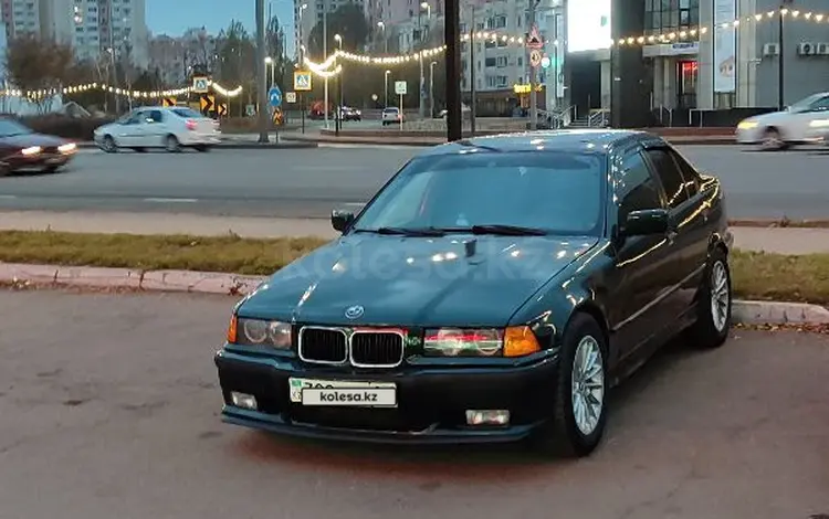 BMW 318 1993 годаfor1 200 000 тг. в Астана