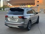 Volkswagen Tiguan 2021 года за 13 750 000 тг. в Астана – фото 4