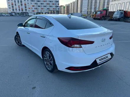 Hyundai Elantra 2020 года за 8 300 000 тг. в Астана – фото 11