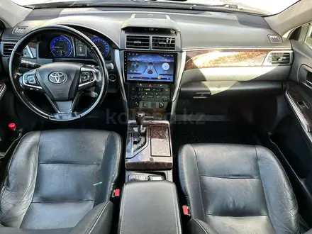 Toyota Camry 2015 года за 10 800 000 тг. в Шымкент – фото 28