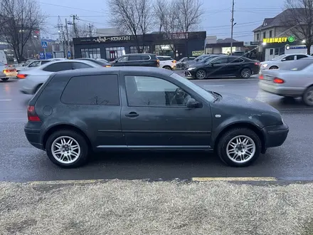 Volkswagen Golf 2002 года за 2 000 000 тг. в Шымкент – фото 3